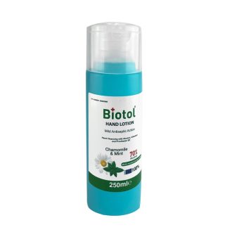   Kéz- és bőrfertőtlenítő 250 ml., 70% alkoholtartalmú, B5 provitaminnal, Biotol