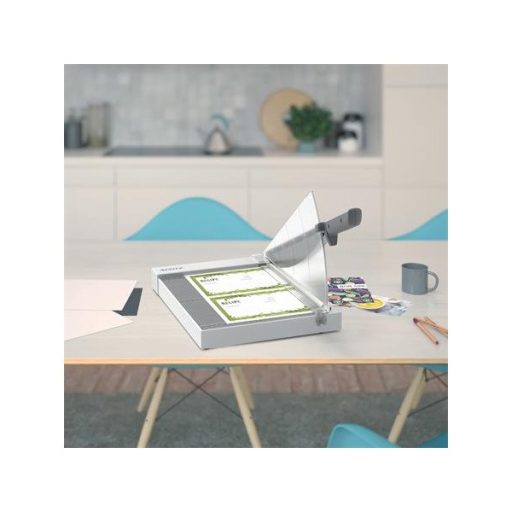 LEITZ  Vágógép, karos, A4, 8 lap, "Precision Home A4"