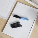 Utántöltő patron cserélhető betétes táblamarkerhez Bluering fekete